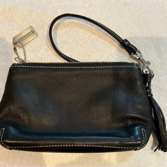 Coach Black Leather Wristlet with White Stitching - Picture 2 of 4